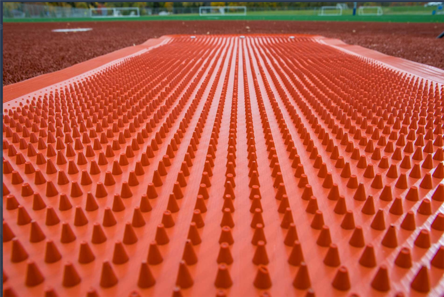 Portolite Pro Spiked Game Softball Mat